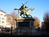 Monumento a Ferdinando di Savoia